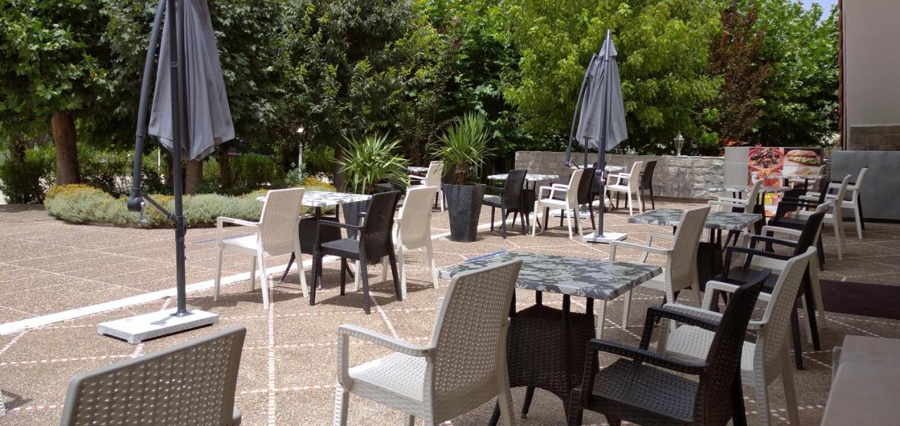 Hotel Relais Ras El Maa Ifrane  Eksteriør bilde