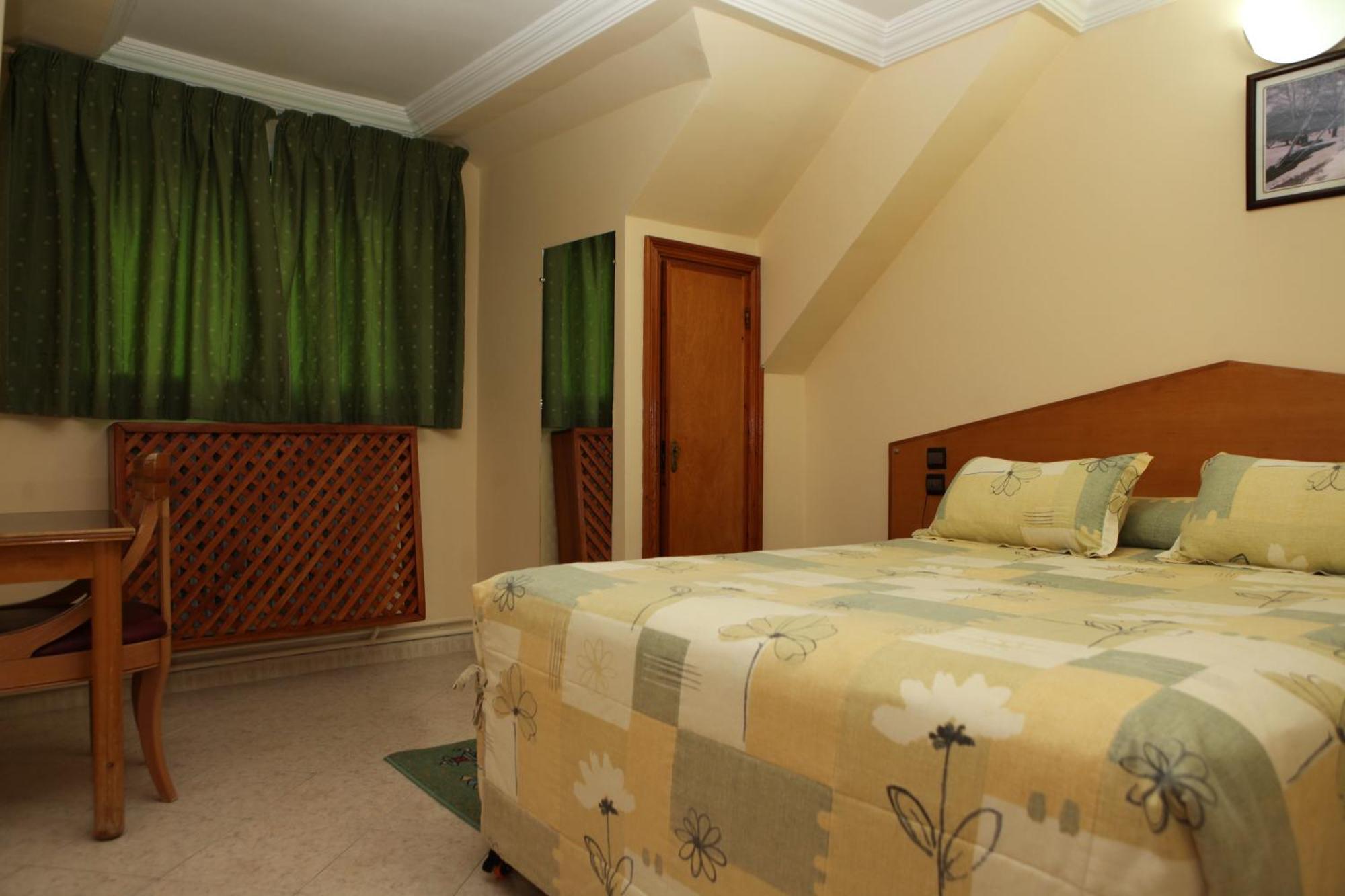 Hotel Relais Ras El Maa Ifrane  Eksteriør bilde