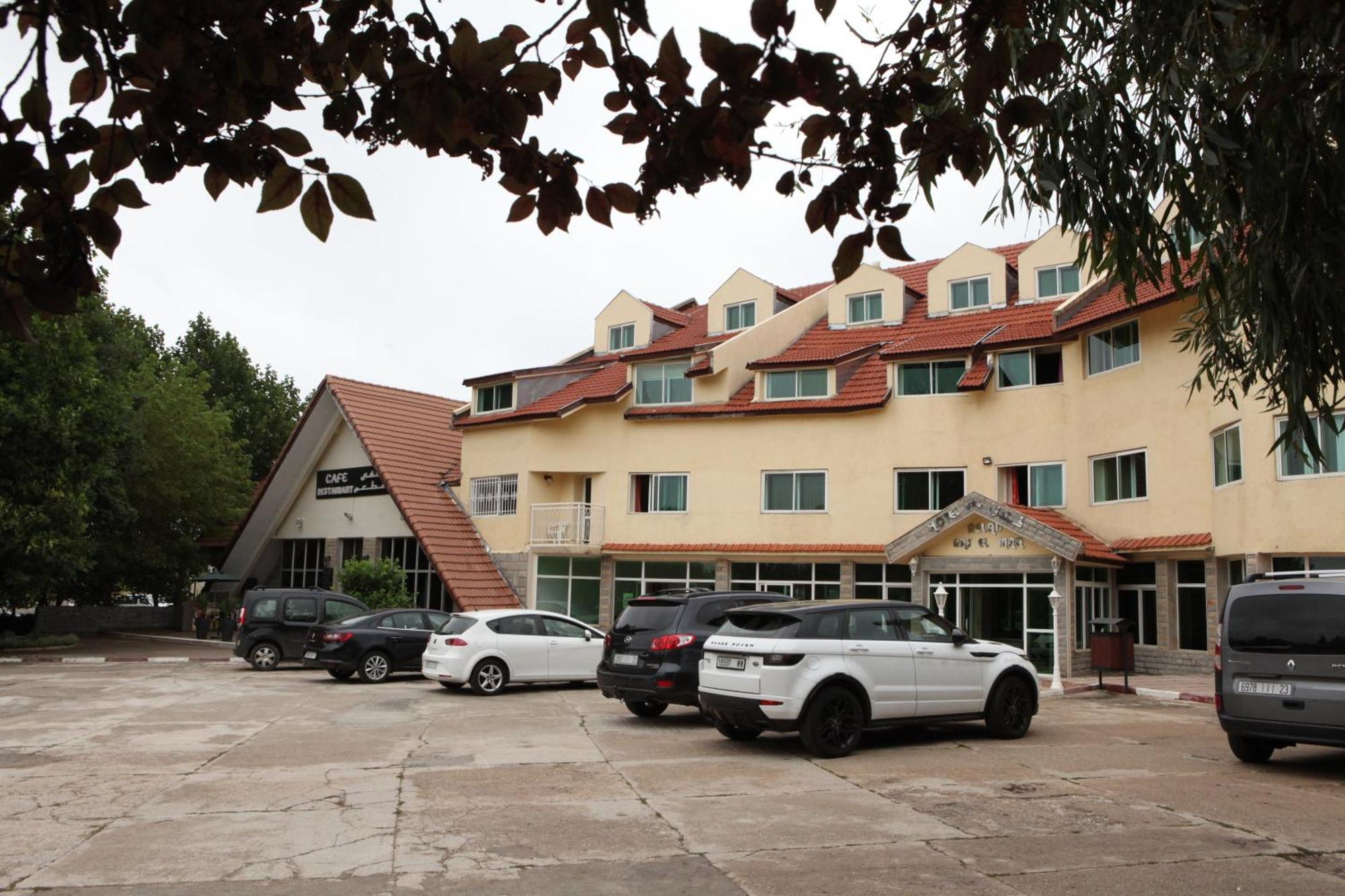 Hotel Relais Ras El Maa Ifrane  Eksteriør bilde