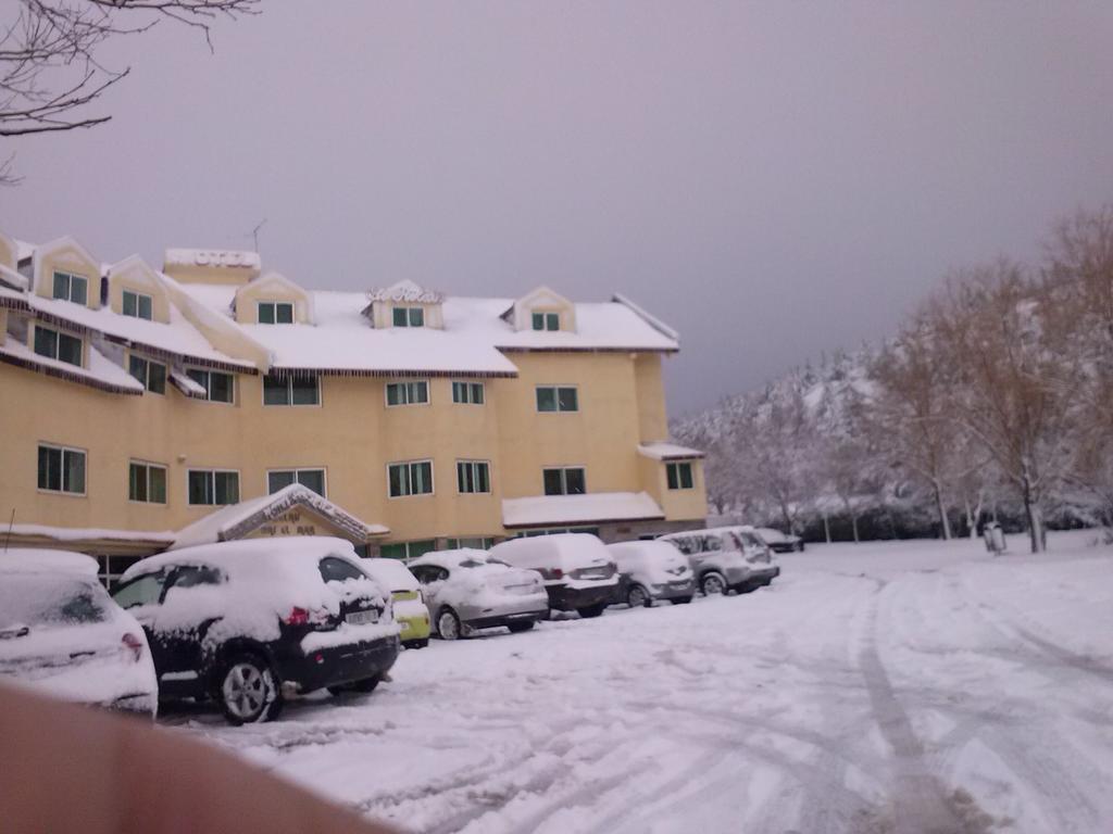 Hotel Relais Ras El Maa Ifrane  Eksteriør bilde